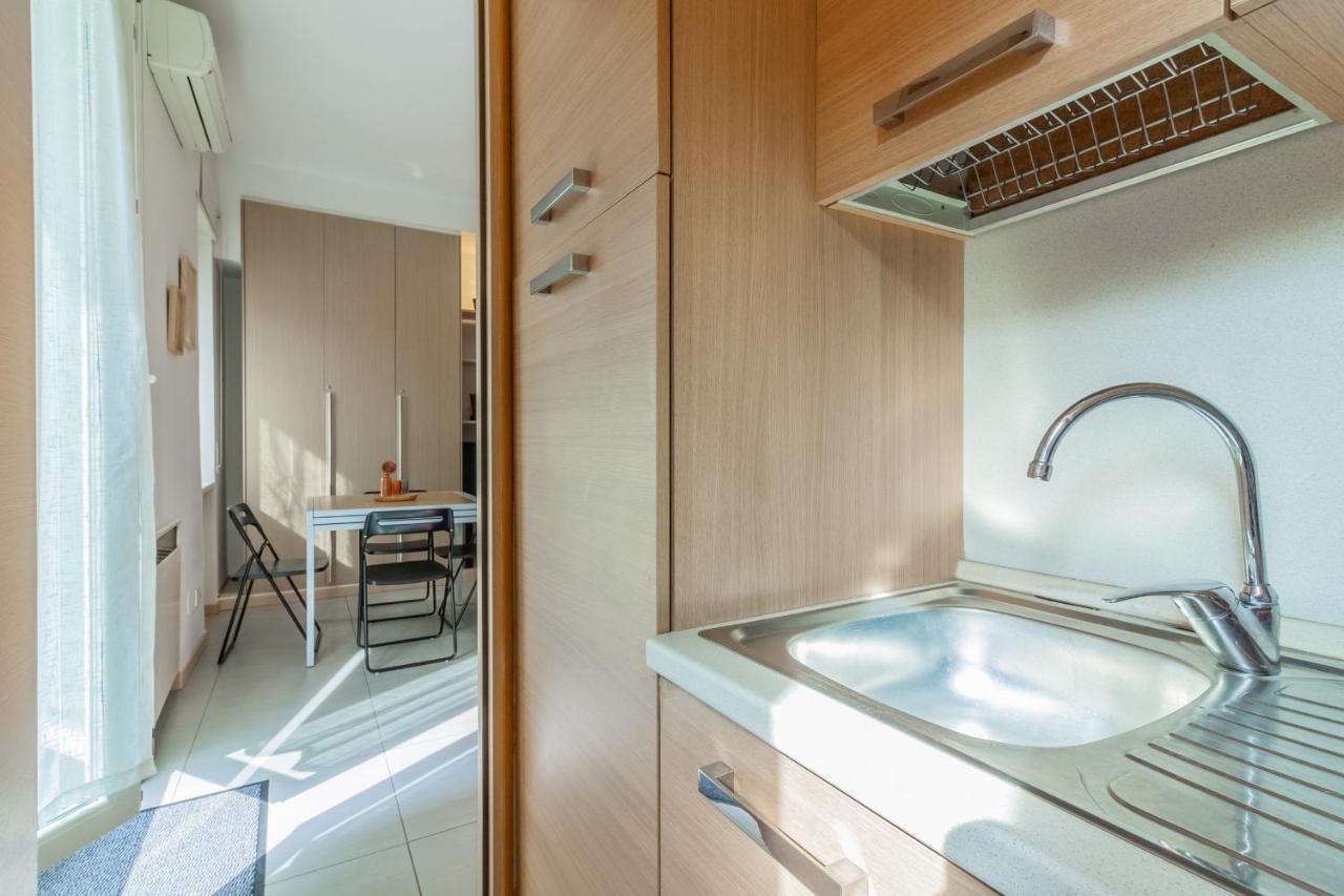 Апартаменты Anzani Modern Studio By Wonderful Italy Комо Экстерьер фото